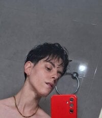 yuyitohairy's webcam live show