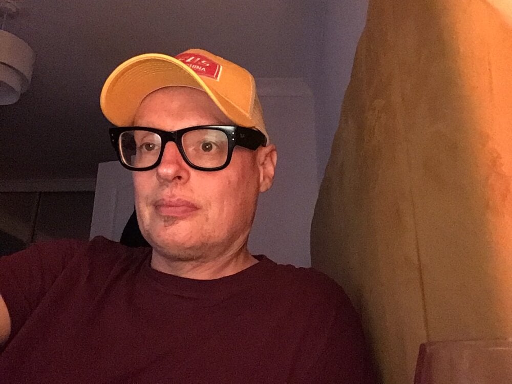 curley76 from stripchat