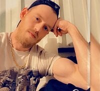 BigDickMike420's webcam live show