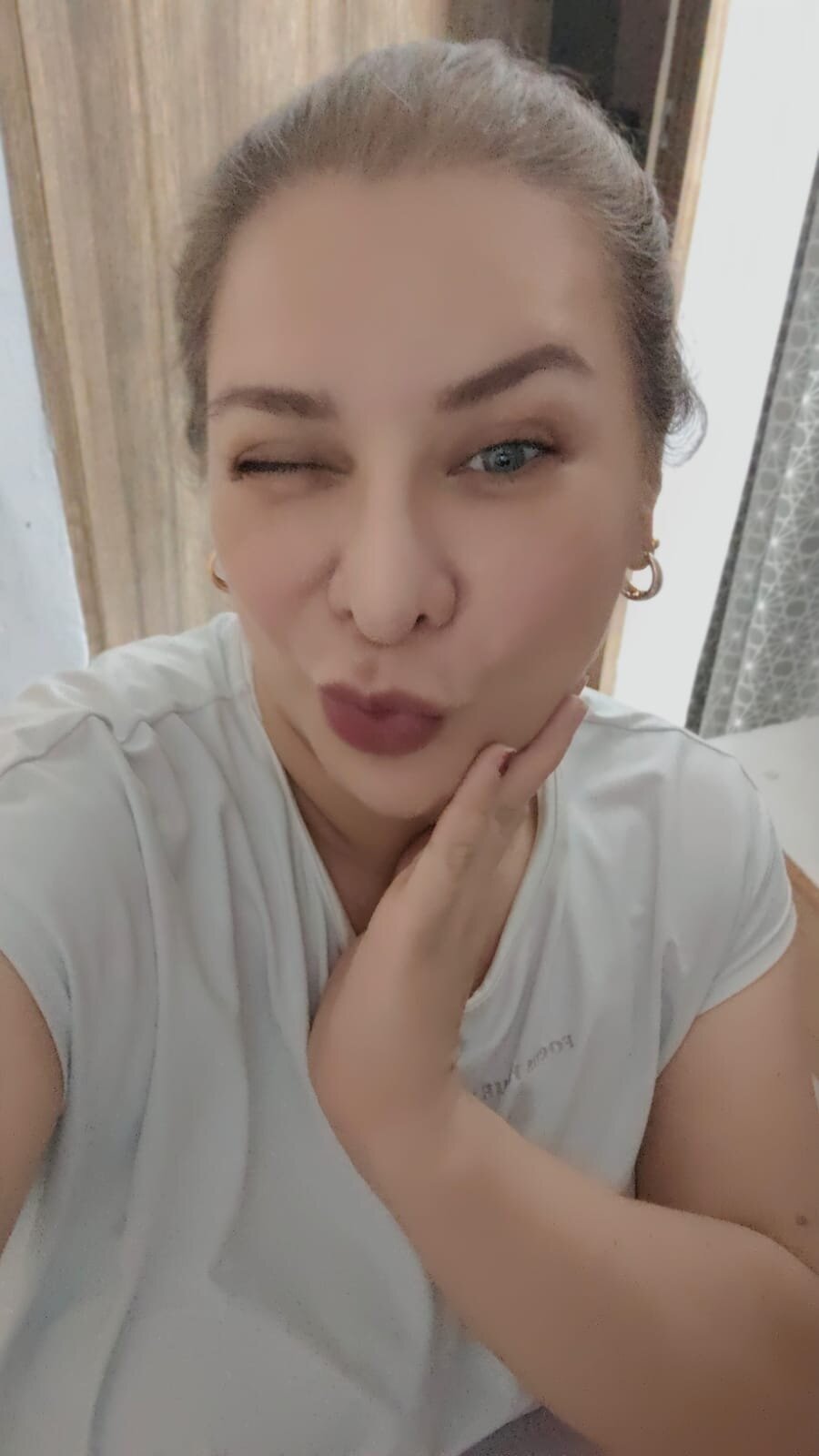 chanelBrown_