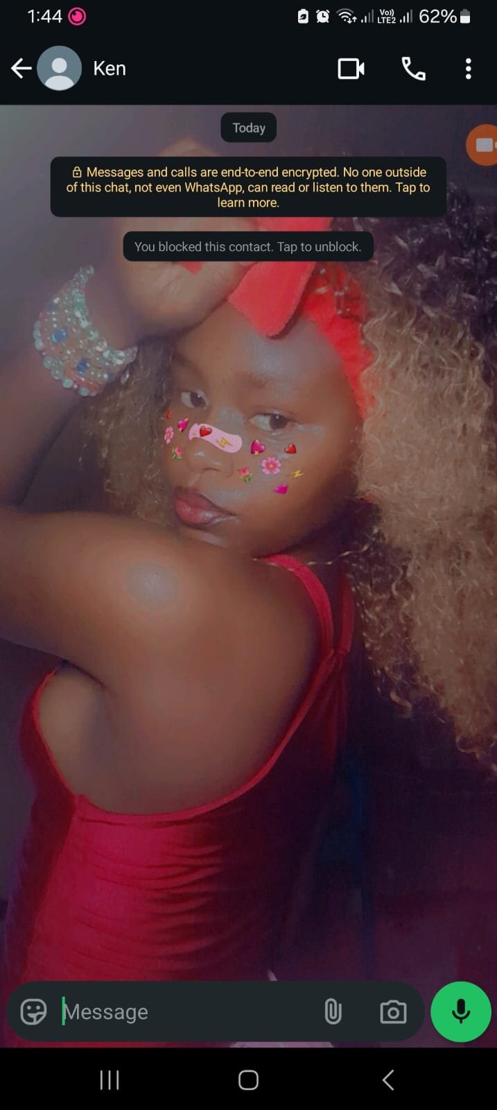 Funky_lorah