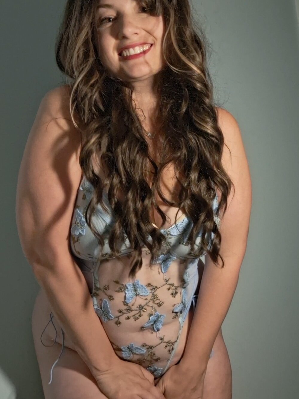 Live sex webcam photo for MilkyMrsRobinson #287160515