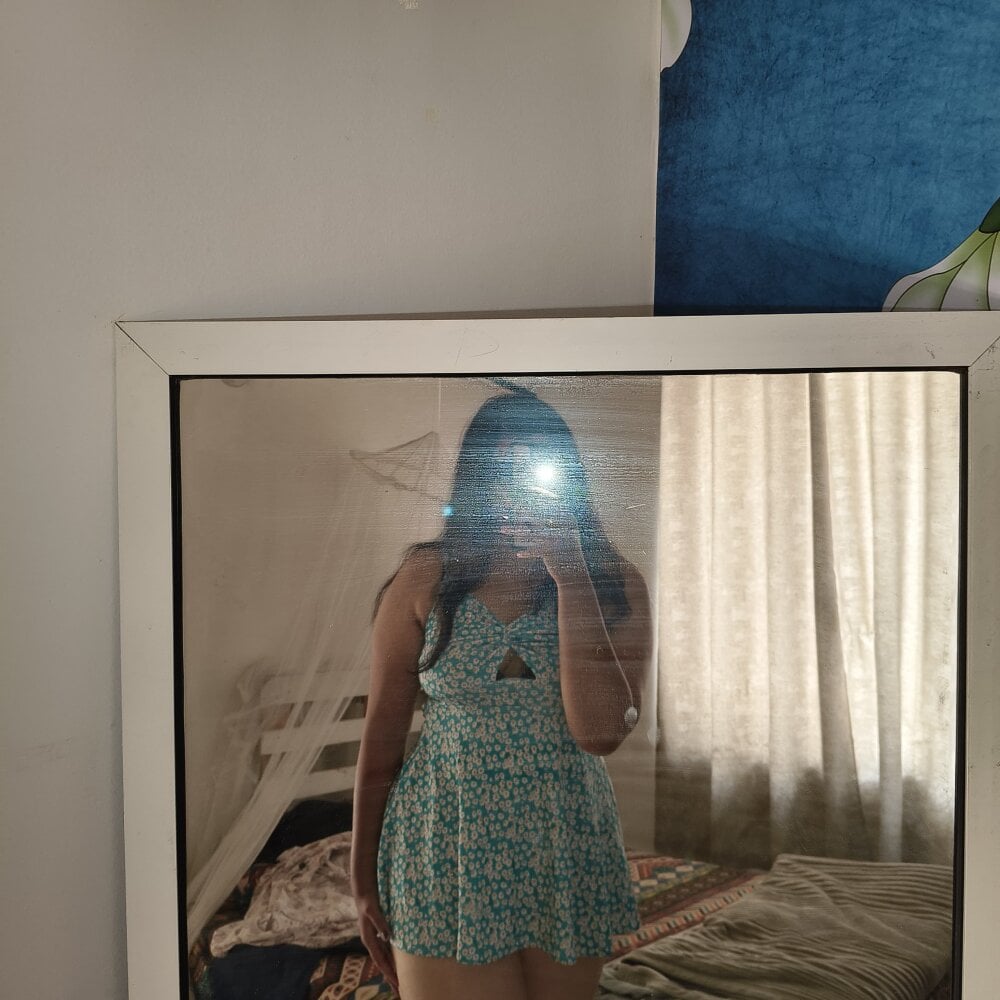 Cam girl YourFavMaya