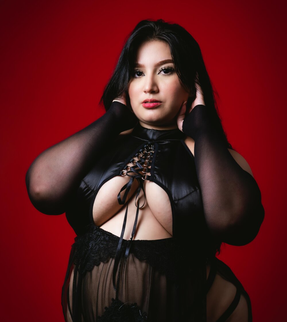 Live sex webcam photo for _nina_sweet #289997296