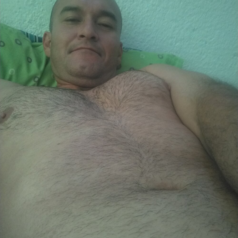 jota123345's Offline XXX Chat