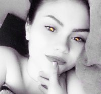 WarmSheyla's Offline Chat Room