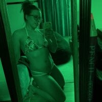AriesHeriess Webcam Model Profile