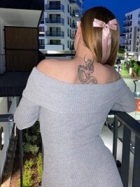 Hello_Hellen's webcam live show
