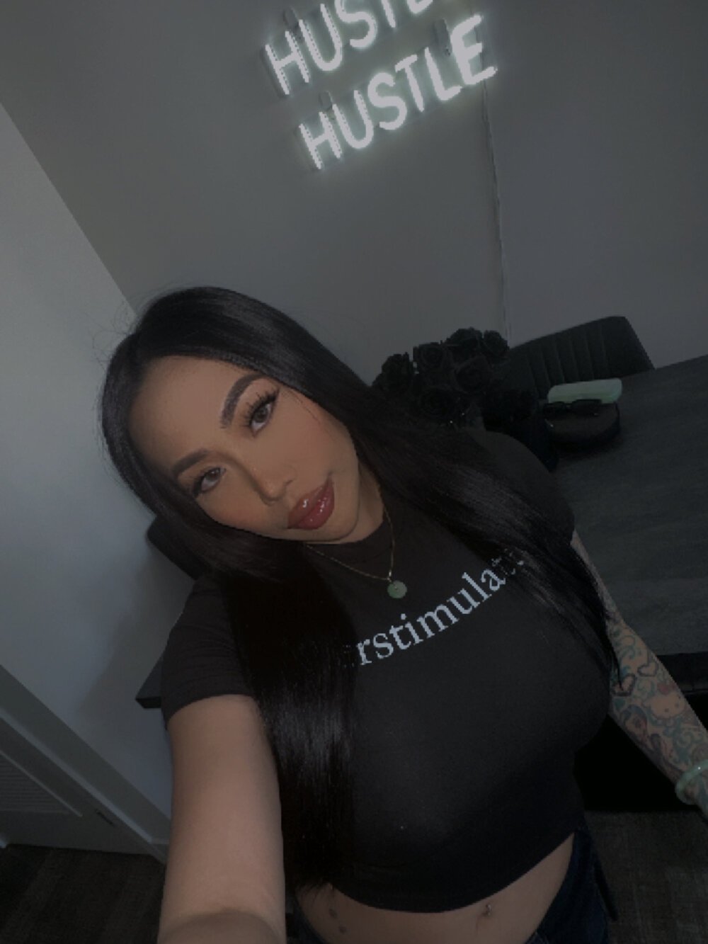 onaircams.com wittykitty8 livesex profile in bisexual cams