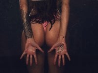 Austina_ Offline XXX-Chat