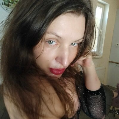 GlamyGlam - Stripchat Teen Glamour Cam2cam Girl 