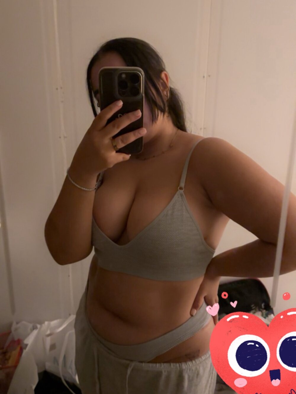 therealbaddie666 webcam profile - Bulgarian