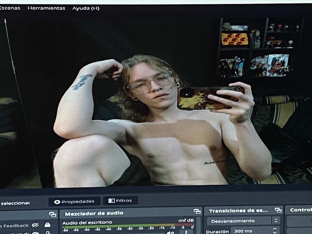mightyjinn's Offline Chat Room