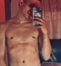 Max_cash01's webcam live show
