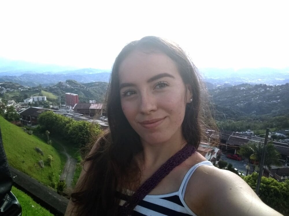 stripchat violett_gray webcam profile pic via sleekcams.com