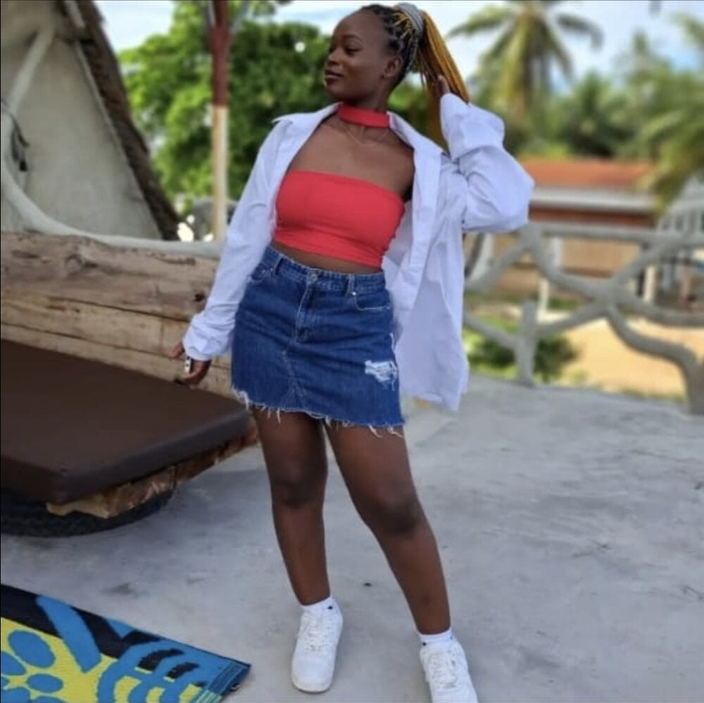 nubian_rose webcam profile - Turkish