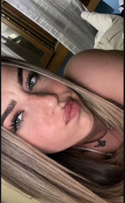 Ashleylaura25 Female Bigtitstittyfuck Online Cam Striptease
