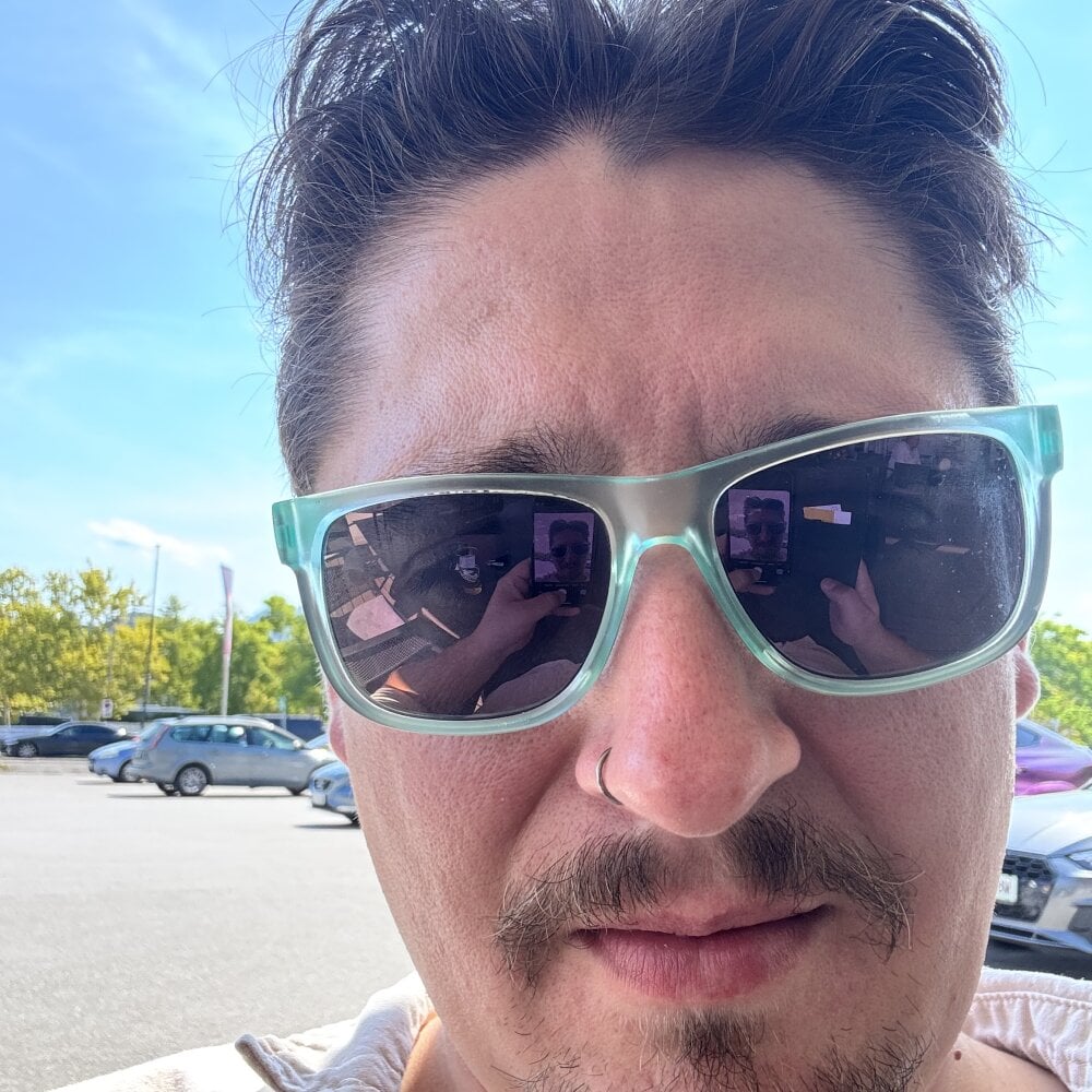 bozicek from stripchat