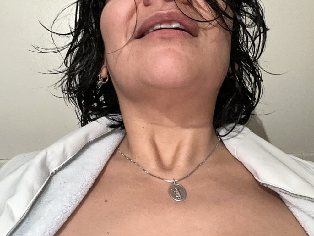 sexcam3d.net gagonina livesex profile in second-circle-of-hell-lust cams