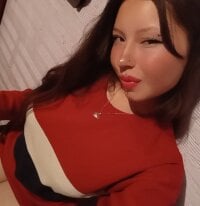 mery_002's Live Sex Cam Show