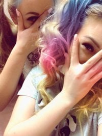 Princessesbabyroom's Offline Chat Room
