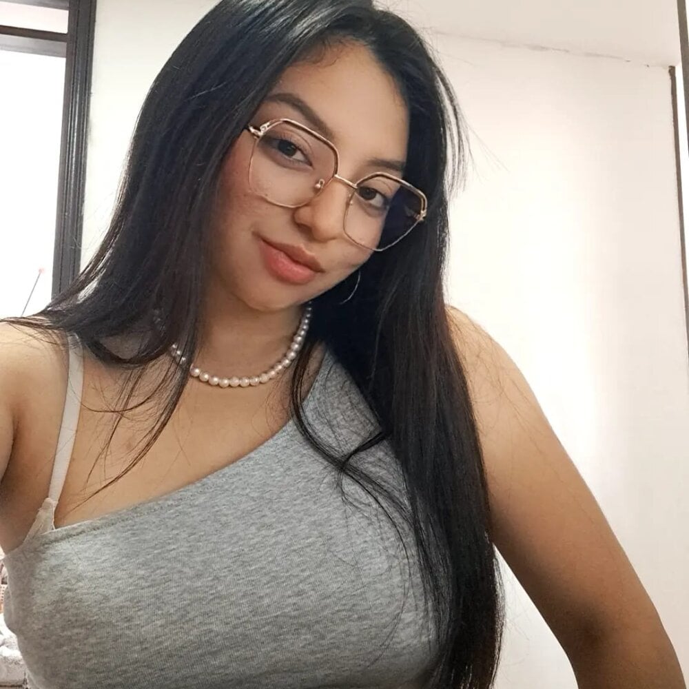 velunaii__1 profile