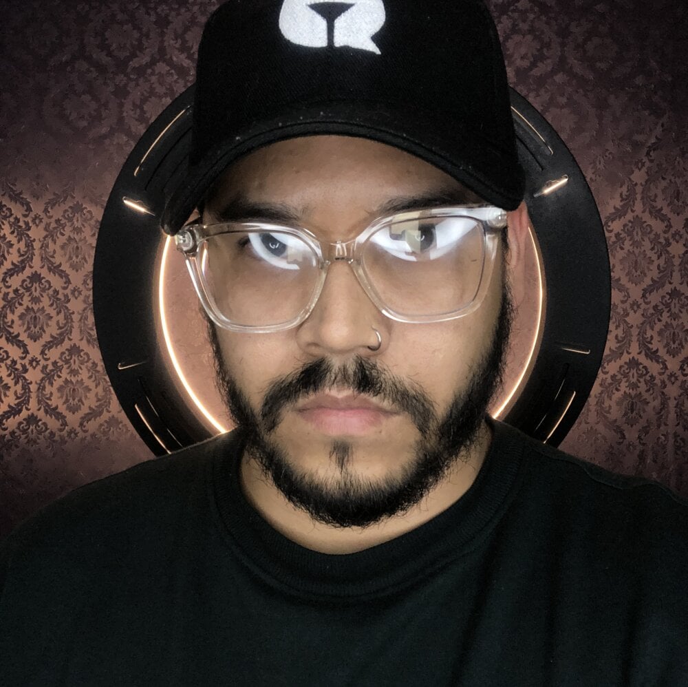 EstudioWCbogota's Offline XXX Chat