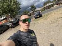 Esteban121222's webcam live show