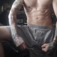 longdme222 Webcam Model Profile