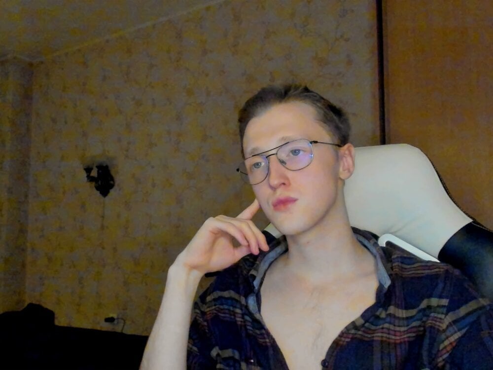 RodharigPojke profile