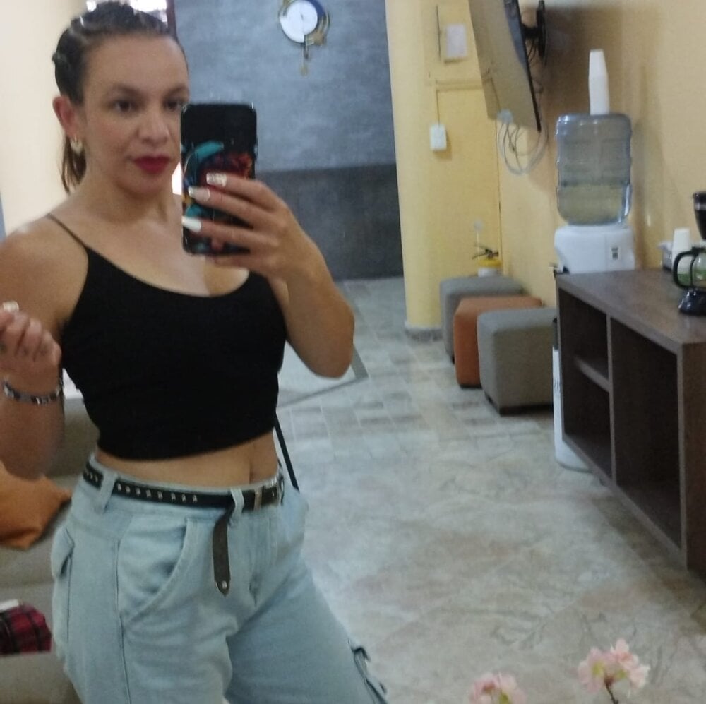 LunaSantoss profile