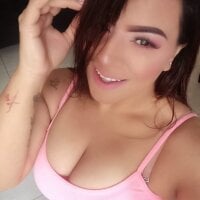 KamilaDuque's Offline Chat Room