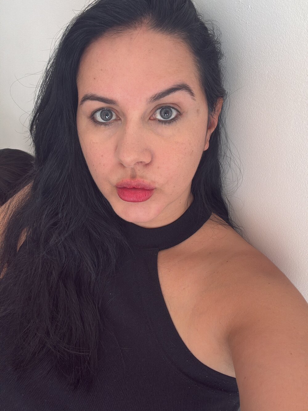 sexcam3d.net Bia_cleo livesex profile in portugal cams