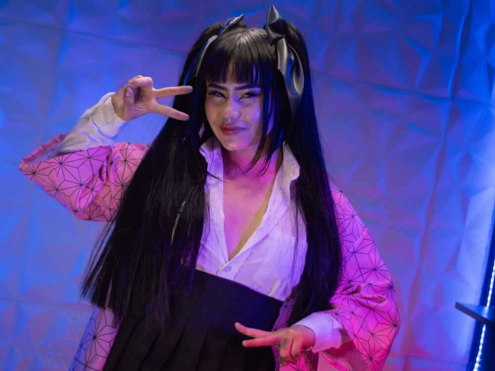 Live sex webcam photo for stormi_hot #289621335