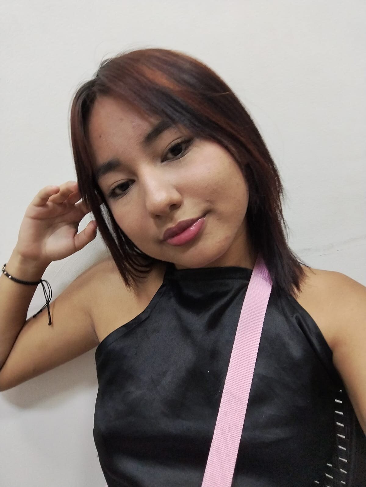 nikky896