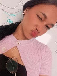 coraline_vera's webcam live show