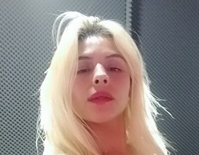 Draconia92 Female Latindeepthroat Free Cam Naked