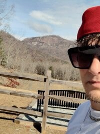 Offline chatovací místnost YungStud_is_hardasf