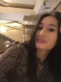 yukimuraa's Offline Chat Room
