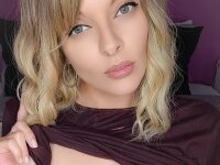 Sex cams gratuites en direct et chat porno | xHamsterLive