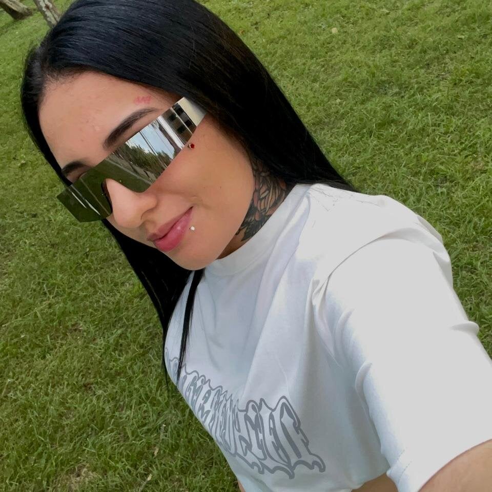 elivecams.com BriannaBrowm livesex profile in colombia-co cams