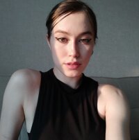 BrendaTayIlor's Offline XXX Chat