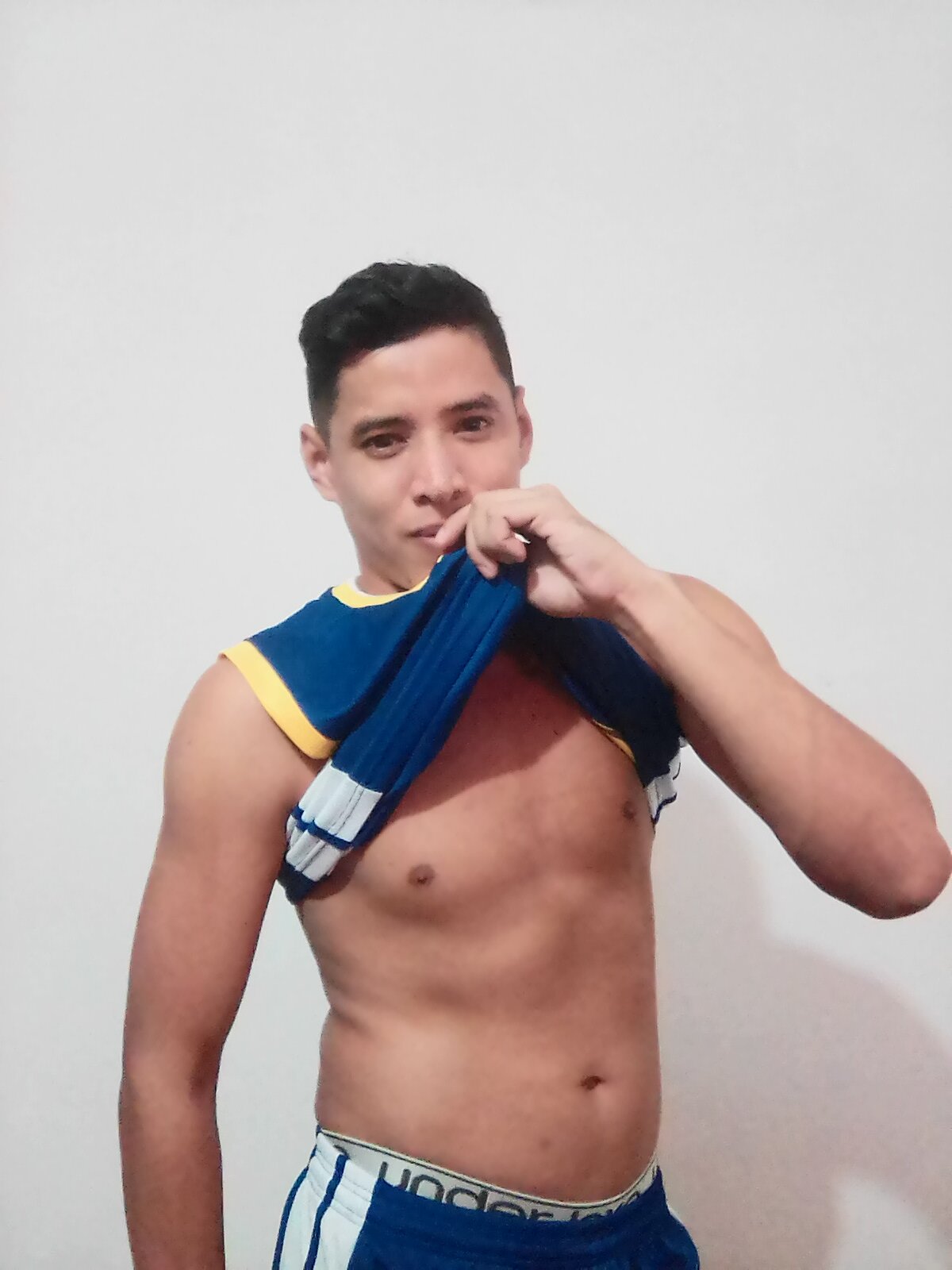 Eduar_hoy_boy