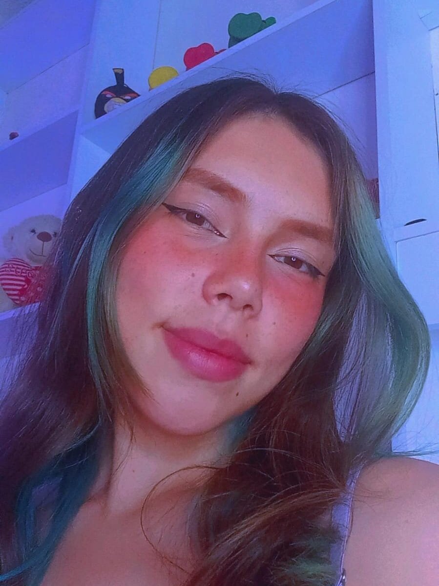 Live sex webcam photo for Lola_tay #289986630