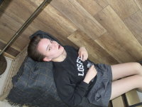 Aprile_girl's Offline XXX Chat