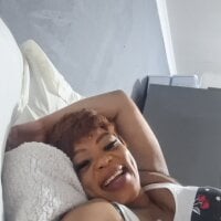 Foxybrownxx1's webcam live show