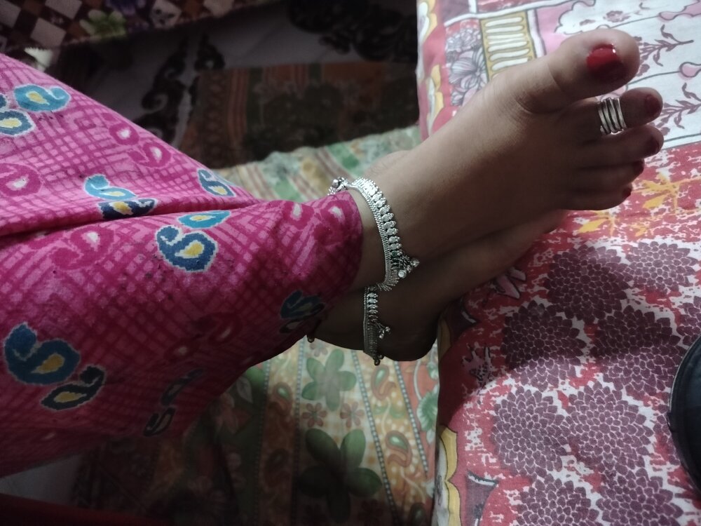 Dessi_vaabhi's most recent online preview