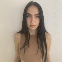 MadelineMoor's Offline Chat Room