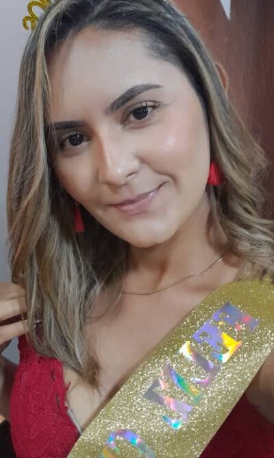 morenaa_latina from stripchat