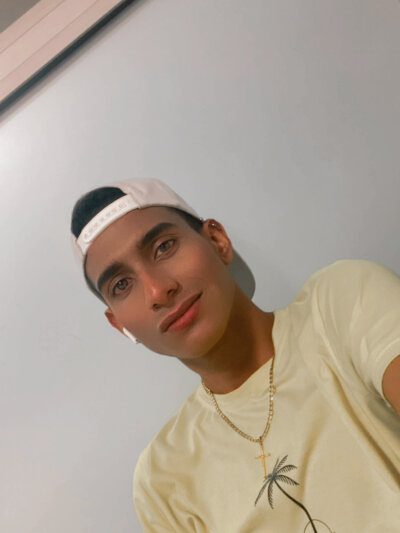 derreck_models Avatar